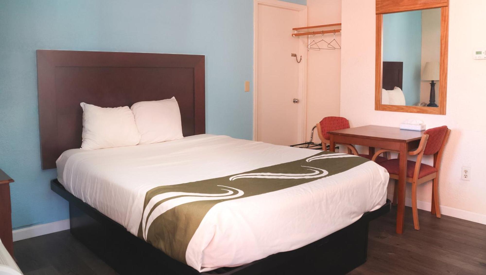 Chippewa Motel Mount Pleasant Luaran gambar